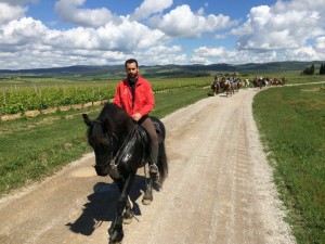 passeggiata a cavallo in Toscana